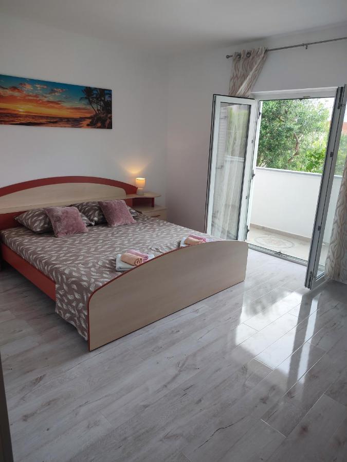 Apartment Valeria โลปาร์ ภายนอก รูปภาพ